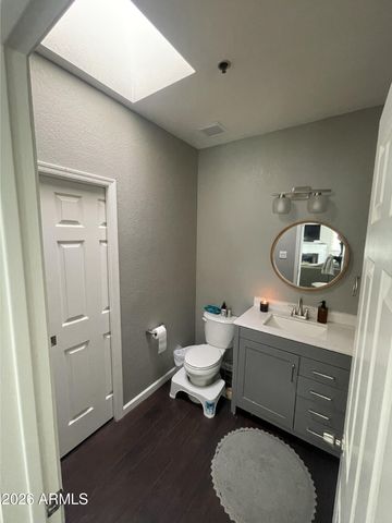 100 E FILLMORE Street 201, Phoenix, AZ 85004