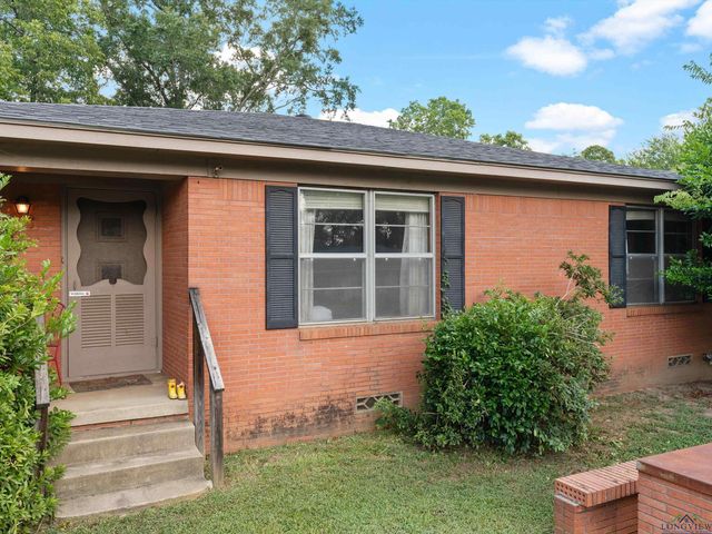 305 E Carolanne, Marshall, TX 75672