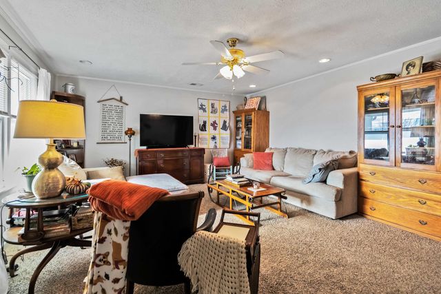 148 Leaf Lane, Somerset, KY 42503