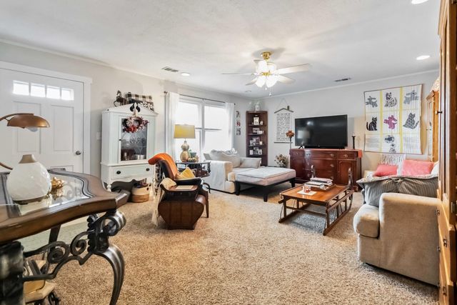 148 Leaf Lane, Somerset, KY 42503