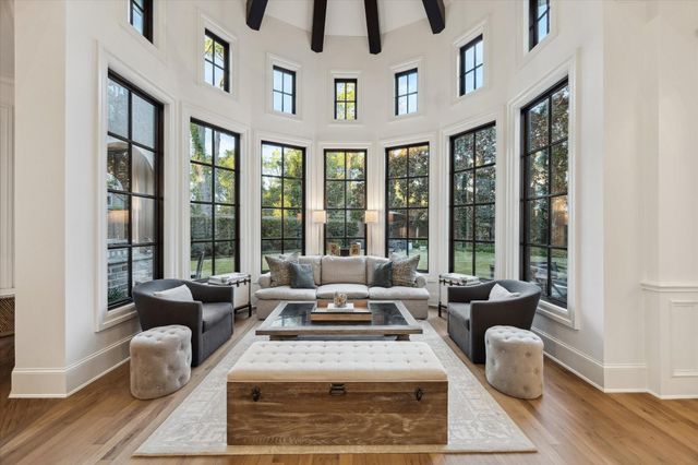 20 Lacewood Lane, Houston, TX 77024