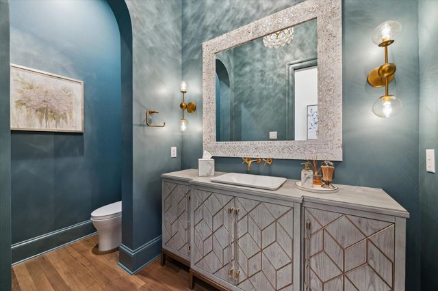 20 Lacewood Lane, Houston, TX 77024