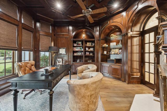 20 Lacewood Lane, Houston, TX 77024