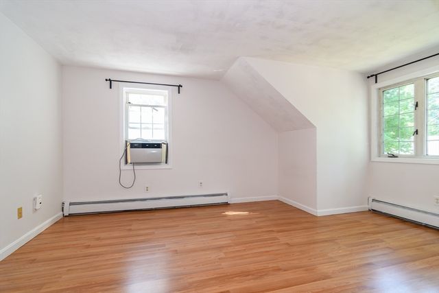 12 Homeward Lane 12, Natick, MA 01760