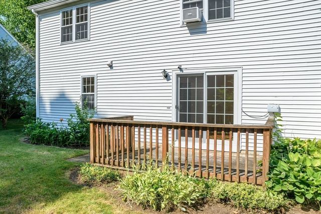 12 Homeward Lane 12, Natick, MA 01760