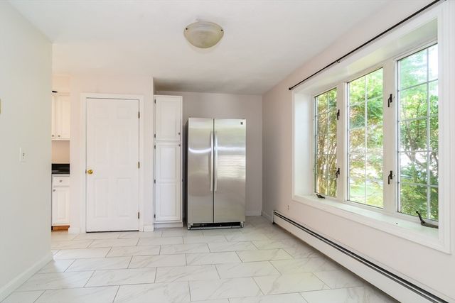 12 Homeward Lane 12, Natick, MA 01760