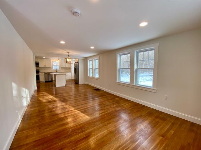 3 Claflin Street ., Hopkinton, MA 01748