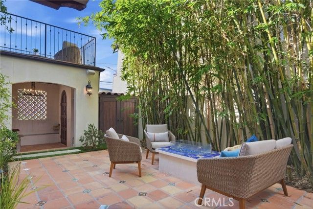 1001 2nd, Hermosa Beach, CA 90254