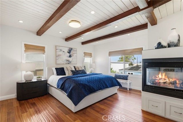 1001 2nd, Hermosa Beach, CA 90254