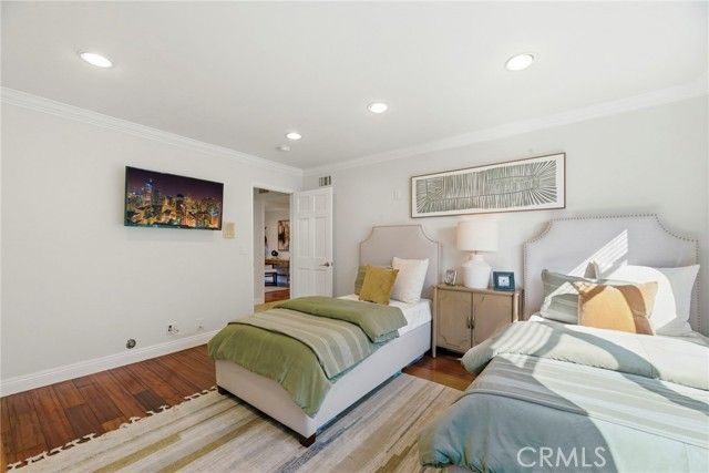 1001 2nd, Hermosa Beach, CA 90254