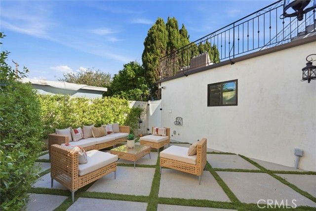 1001 2nd, Hermosa Beach, CA 90254