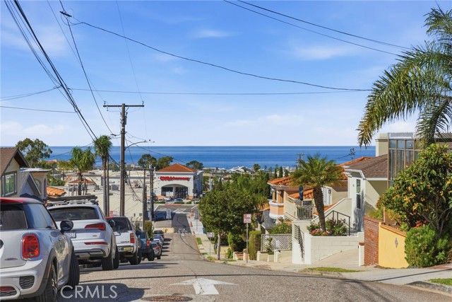 1001 2nd, Hermosa Beach, CA 90254