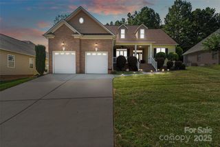 1674 Wakefield Way, Rock Hill, SC 29730