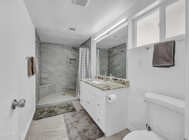 11025 W CHERRY HILLS Drive W, Sun City, AZ 85351