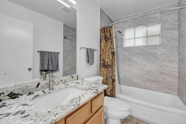 11025 W CHERRY HILLS Drive W, Sun City, AZ 85351