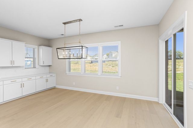 5961 Hunt Valley Drive, Spring Hill, TN 37174