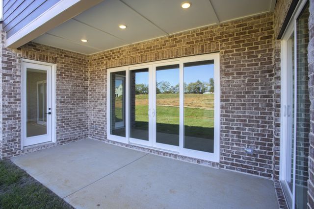 5961 Hunt Valley Drive, Spring Hill, TN 37174