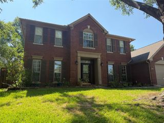 1086 Woodbriar Drive, Grapevine, TX 76051