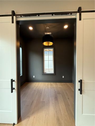 3502 SW Scoggins Road, Bentonville, AR 72713