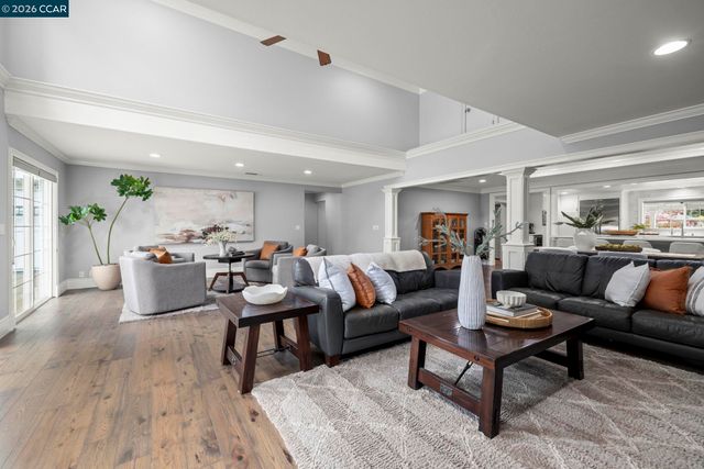 2064 Celeste Ave, Walnut Creek, CA 94596