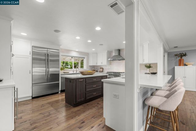 2064 Celeste Ave, Walnut Creek, CA 94596