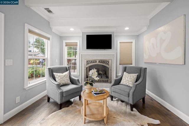 2064 Celeste Ave, Walnut Creek, CA 94596
