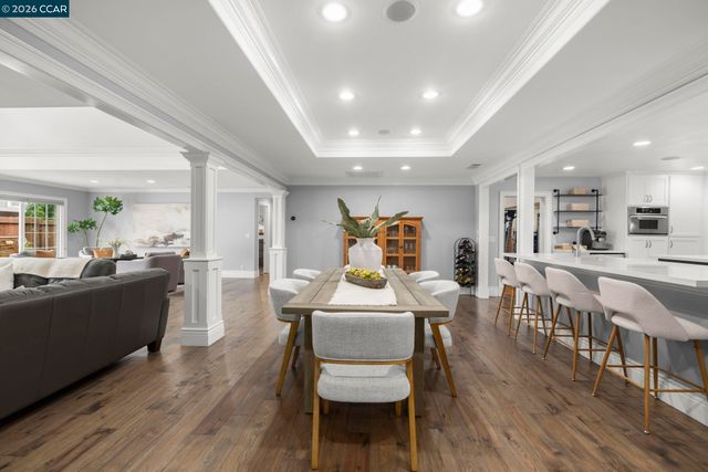 2064 Celeste Ave, Walnut Creek, CA 94596