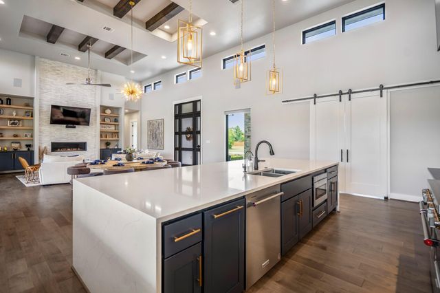 22 Dashingly Court, Tomball, TX 77377