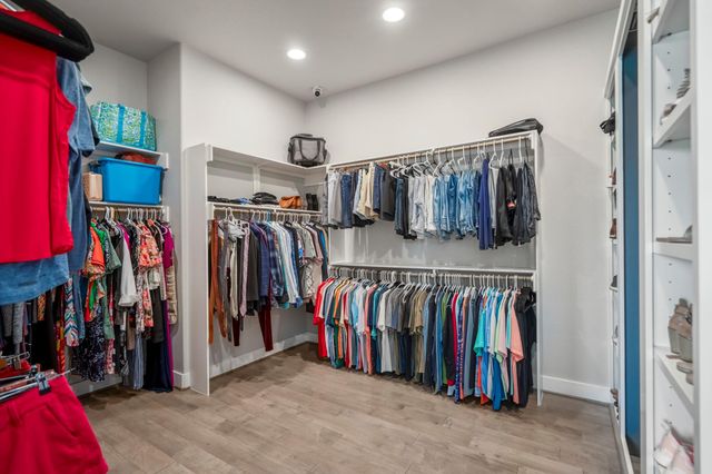 22 Dashingly Court, Tomball, TX 77377