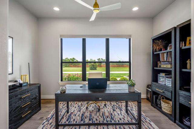 22 Dashingly Court, Tomball, TX 77377