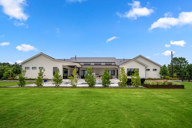 22 Dashingly Court, Tomball, TX 77377
