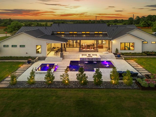 22 Dashingly Court, Tomball, TX 77377