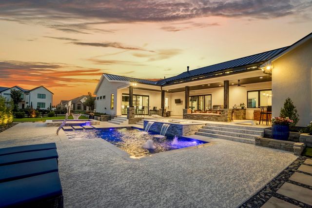 22 Dashingly Court, Tomball, TX 77377