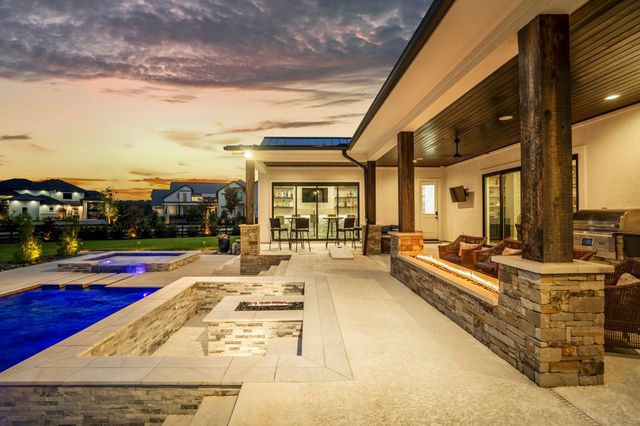 22 Dashingly Court, Tomball, TX 77377