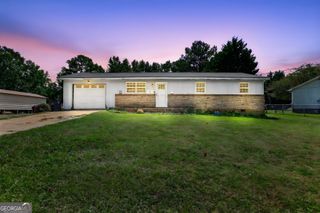 3636 Meadowview Drive, Lithia Springs, GA 30122