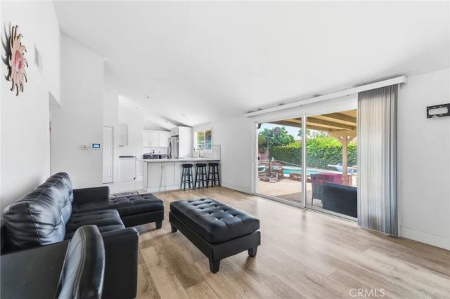 2554 W Chanticleer, Anaheim, CA 92804