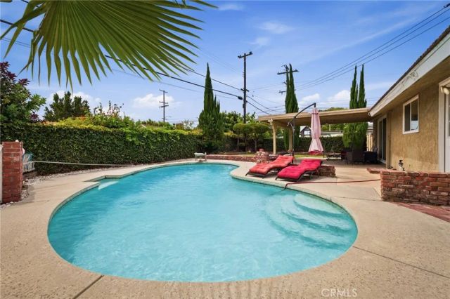 2554 W Chanticleer, Anaheim, CA 92804