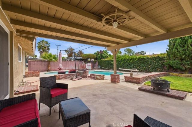 2554 W Chanticleer, Anaheim, CA 92804