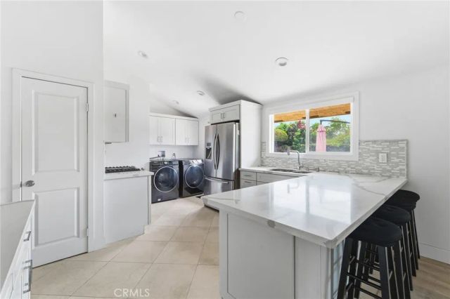 2554 W Chanticleer, Anaheim, CA 92804