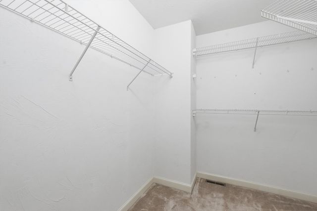 4 Autumn Drive B, Hudson, MA 01749