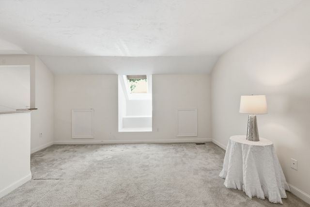 4 Autumn Drive B, Hudson, MA 01749