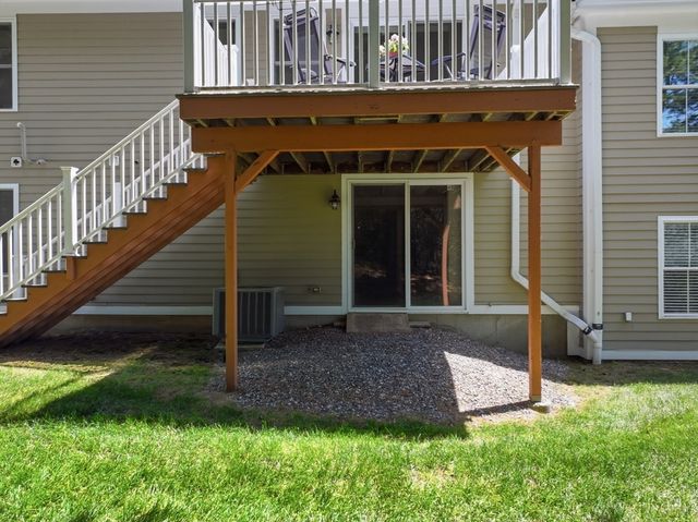 4 Autumn Drive B, Hudson, MA 01749