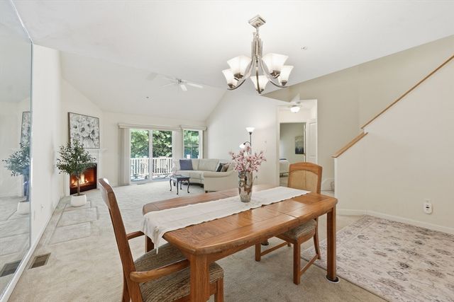 4 Autumn Drive B, Hudson, MA 01749
