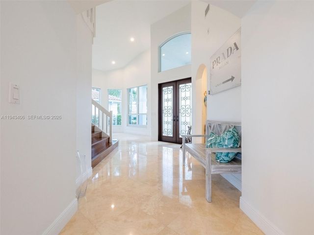 2763 Oakbrook Dr, Weston, FL 33332