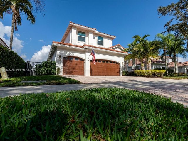 2763 Oakbrook Dr, Weston, FL 33332