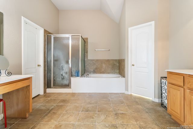 846 COUNTY ROAD 2763, Mico, TX 78056