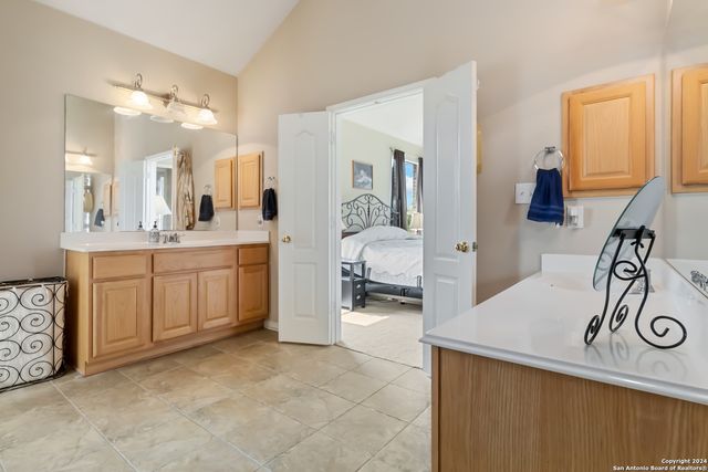 846 COUNTY ROAD 2763, Mico, TX 78056