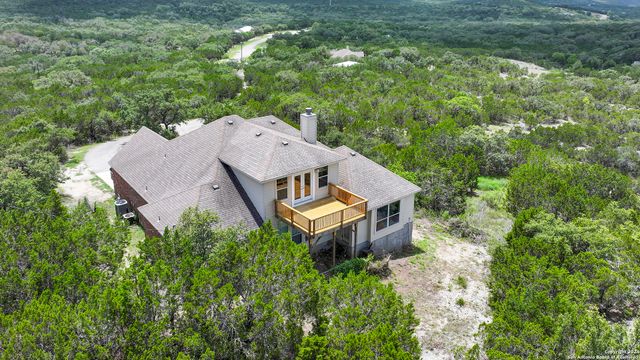 846 COUNTY ROAD 2763, Mico, TX 78056