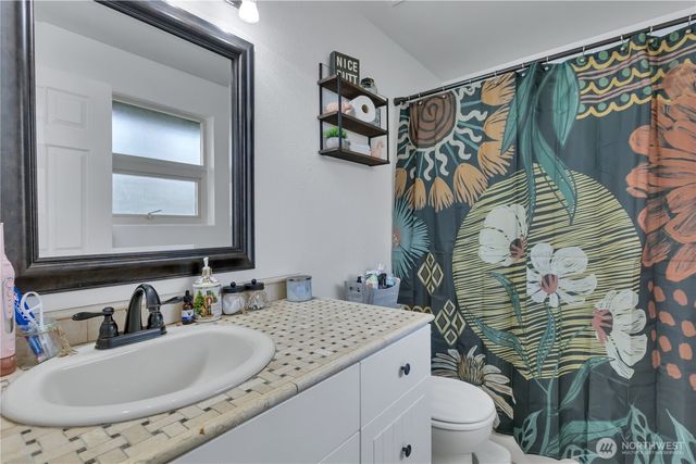 770 E Cedar Street, Belfair, WA 98528