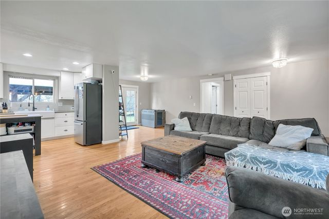 770 E Cedar Street, Belfair, WA 98528